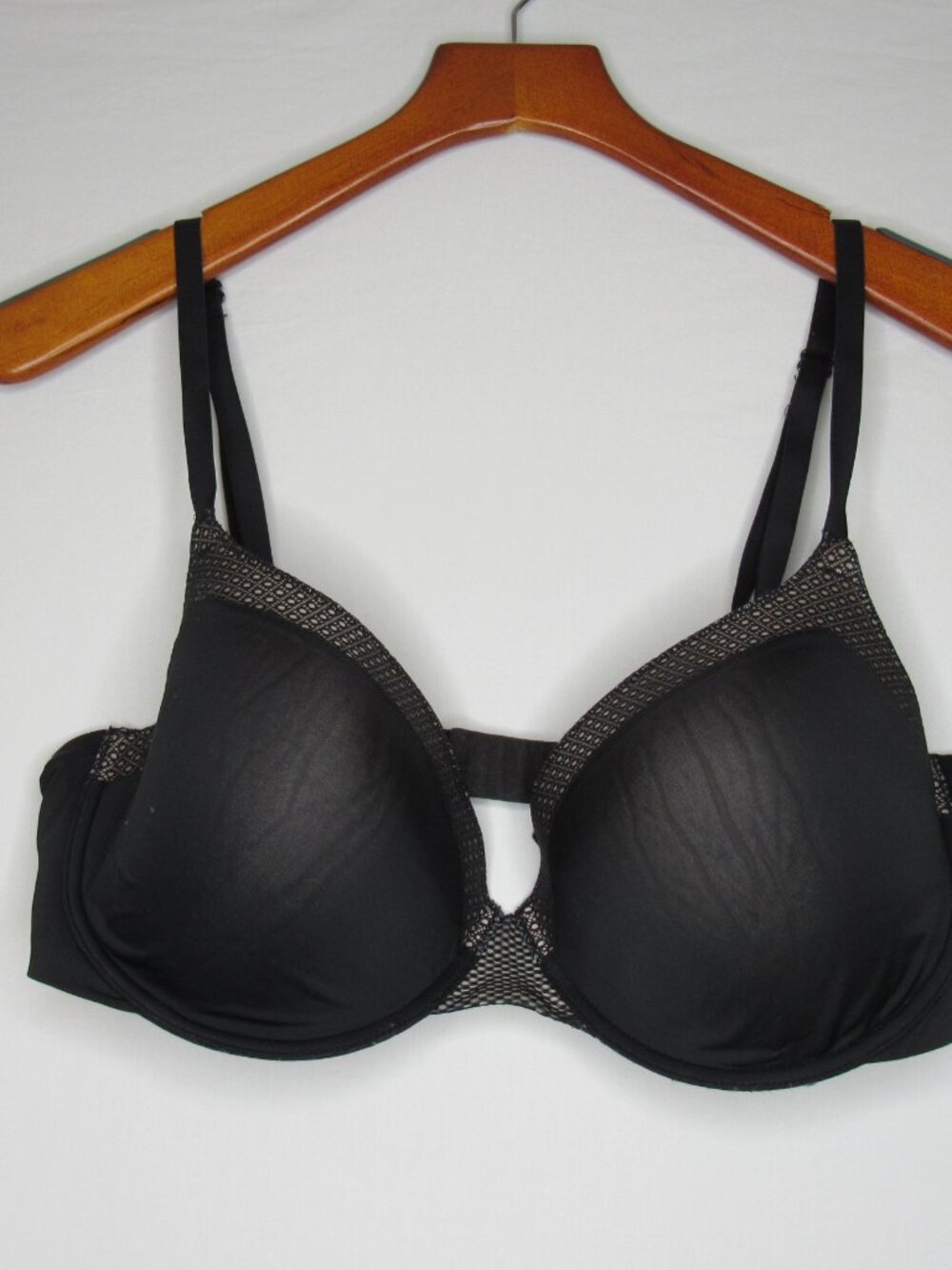 Victoria's Secret Black T-Shirt Lightly LIned Scoop Demi Bra 38DD - Picture 8 of 10